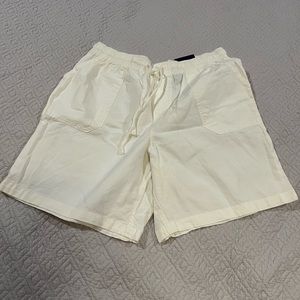 White light weight shorts NWT